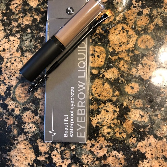 Waterproof eyebrows tint tattoo - Picture 5 of 7